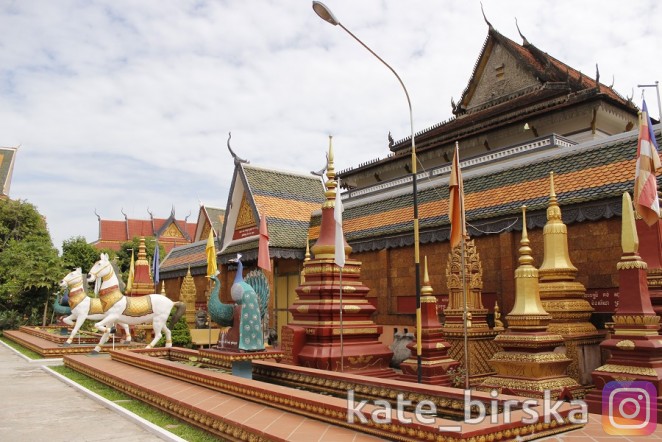Буддийский храм в Сием Рипе, Камбоджа
