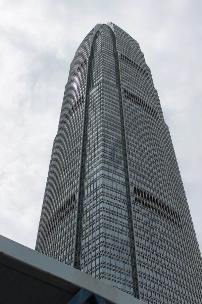 Башня IFC (International Finance Center) в Гонконге
