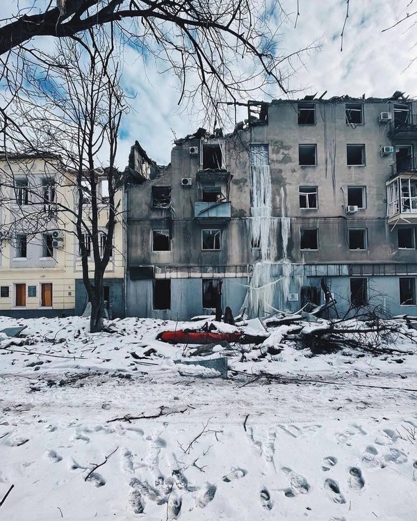 Харьков. Разрушенный жилой дом